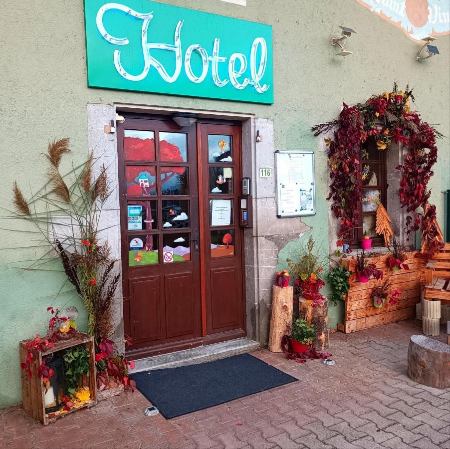 Le Saint Vincent Hotel Apremont  Eksteriør billede